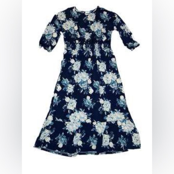 LuLaRoe Evelyn Smocked Waist Maxi Dress Beautiful Blue Floral Print NWT SZ 3XL - Picture 2 of 5